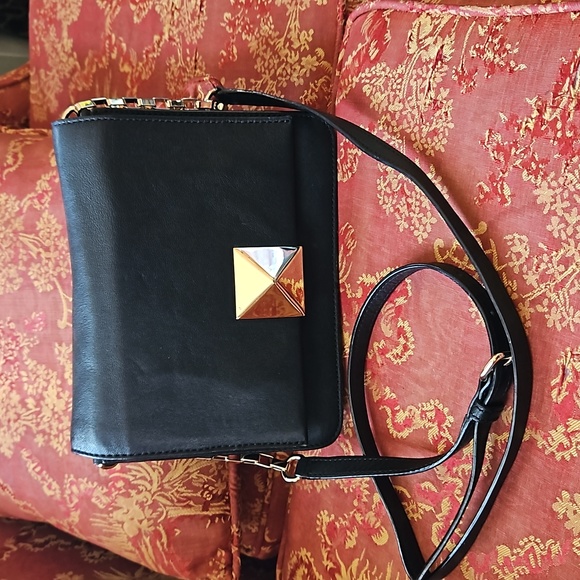 Kate Spade Crossbody Bag with leather and chain detail - Picture 1 of 15